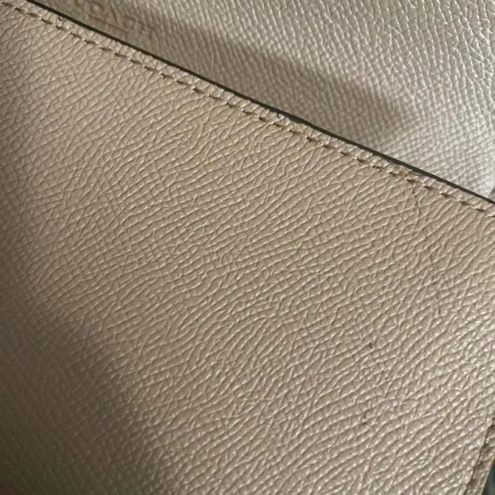 Coach Beige Cream Gold Glitter Star Tan Leather Accordion Wallet Clutch Envelope